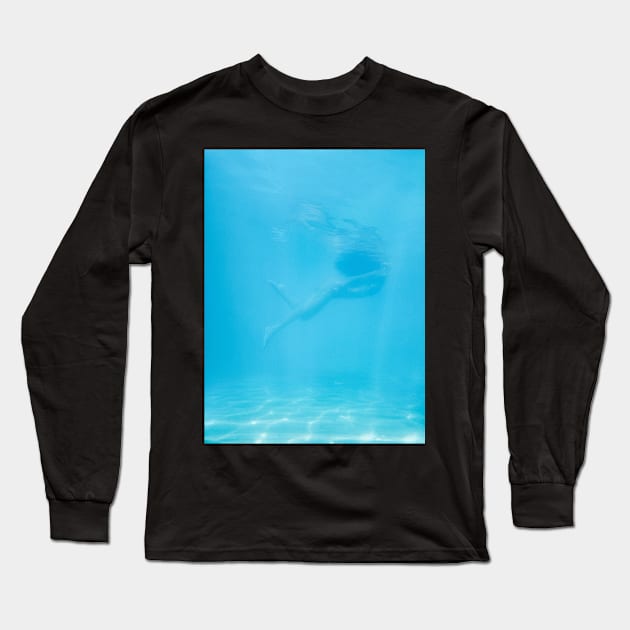Pretty Woman Swimming Unterwater Long Sleeve T-Shirt by visualspectrum